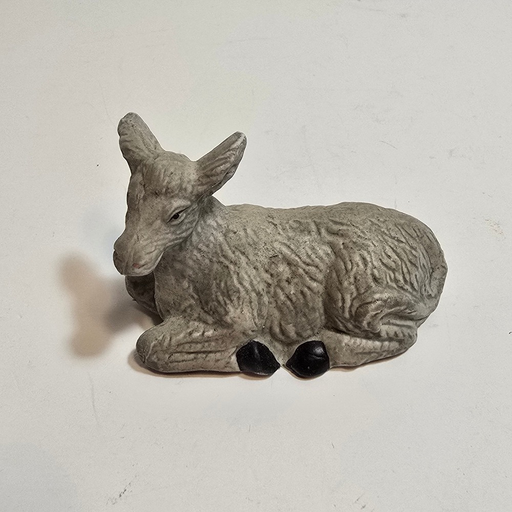 Vintage Ceramic‎ Lamb Figurine Nativity Scene Animal Sculpture Gray Rustic Farm